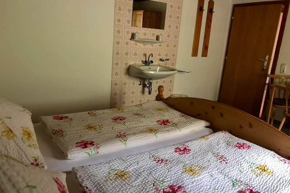 Doppelzimmer, Etagendusche/Etagen-Wc - Oberer Gollmitzer, Ferienhof in Heiligenblut, Bezirk Spittal an der Drau