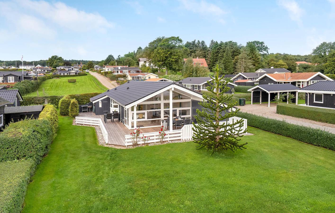Vacation house for 8 people with hot tub in Bjert, Little Belt