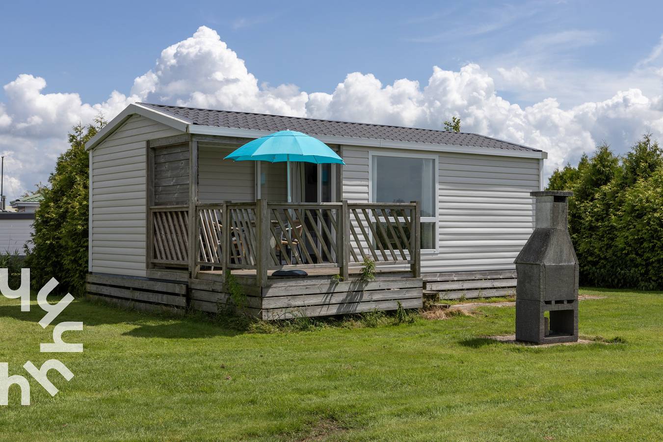 Geräumiges 4-Personen-Chalet auf dem Wasser, in der Nähe des Yachthafens von Lemmer in De Friese Meren, Ijsselmeer