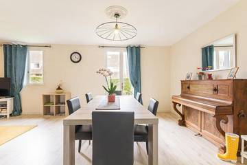 Location de vacances pour 4 personnes, avec jardin dans la Manche