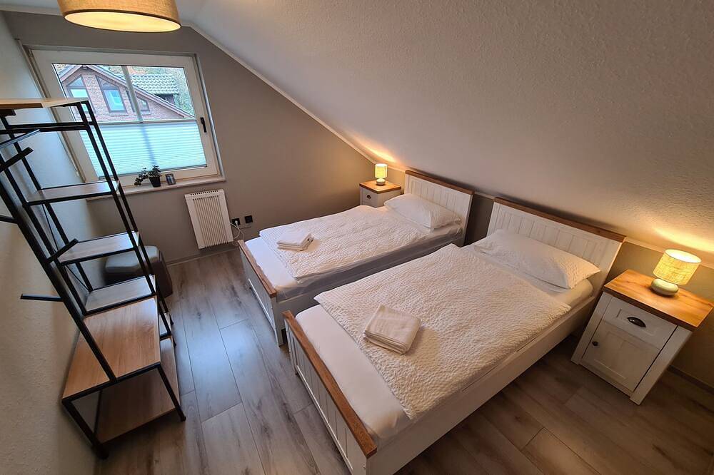 Ferienhaus Feriendomizil Seeluft in Haselünne direkt am See mit schöner Terrasse in Haselünne, Hasetal