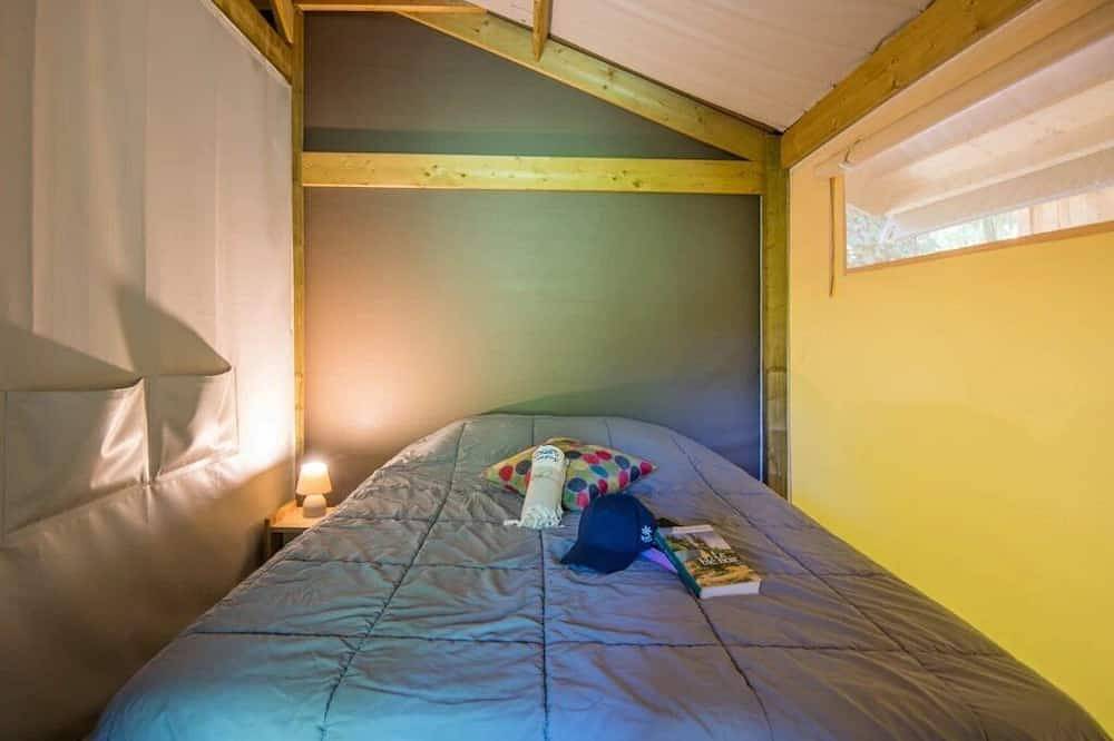 Zecamping 3 étoiles familial piscine chauffée pet friendly tente 30m2 in Florac-Trois-Rivières, Cévennes