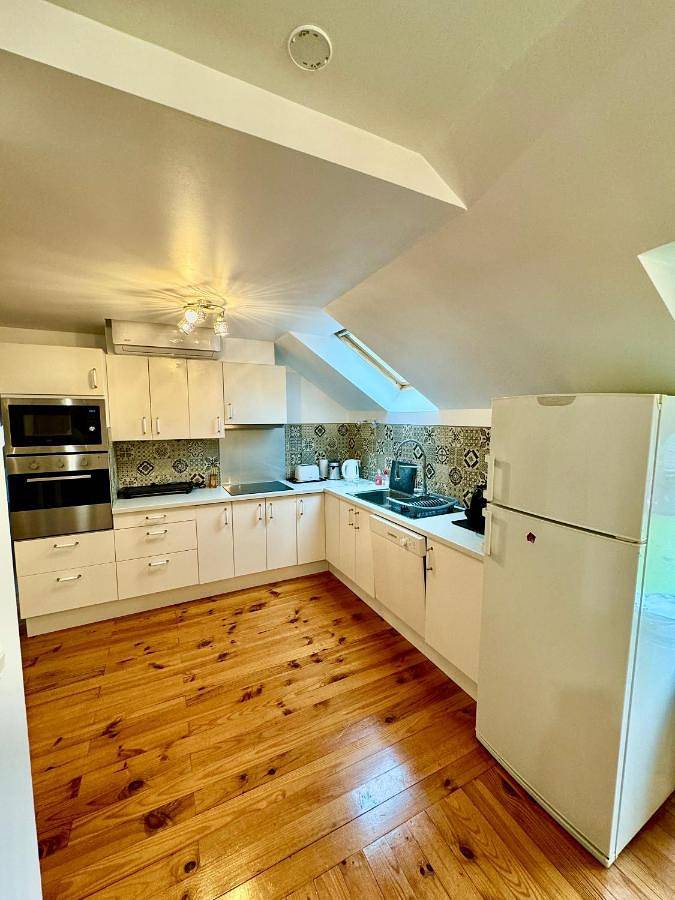 Gîte pour 6 personnes, avec piscine ainsi que balcon et vue à Vernou-sur-Brenne - 3