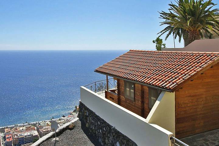 Ferienhaus für 2 Personen, mit Terrasse und Garten sowie Pool und Sauna in Las Manchas
