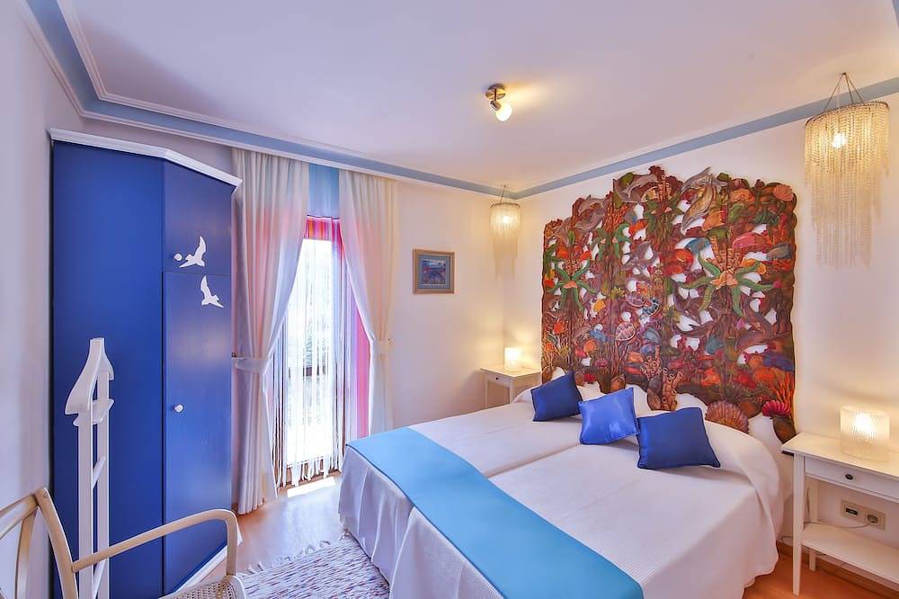 Willkommen zur Villa Kibele (für 8 - 18 Personen) in Kaş, Provinz Antalya