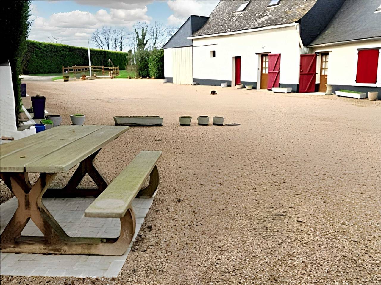 Charmantes Haus in Ombrée d'Anjou mit Garten und Terrasse in Grugé-l'Hôpital, Ombrée-d'Anjou