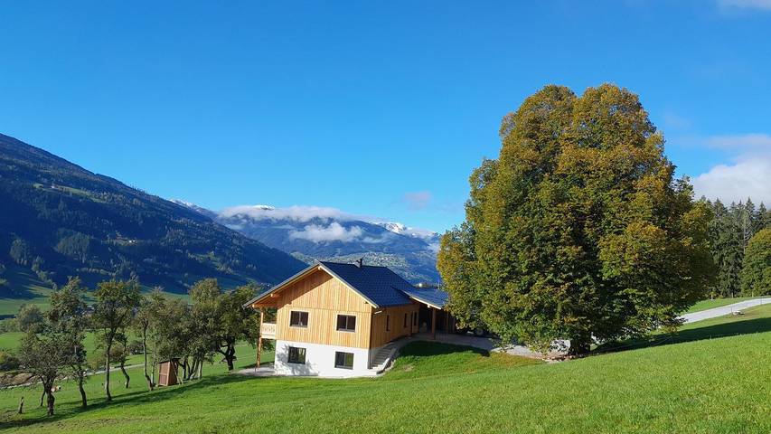 Hütte für 5 Personen, mit Ausblick und Terrasse in Haus
