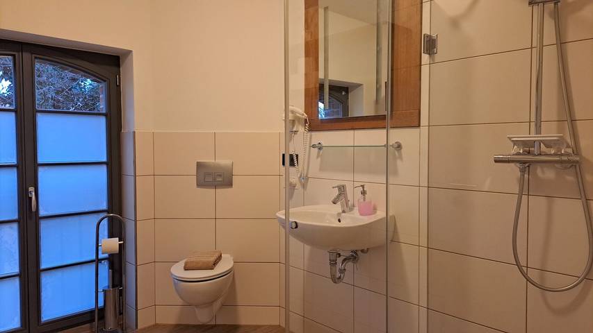 Ferienwohnung für 4 Personen, mit Balkon und Seeblick in Brandenburg an der Havel - 4
