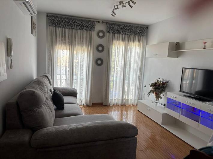 Apartamento de vacaciones para 6 personas, con vistas y balcón - 1