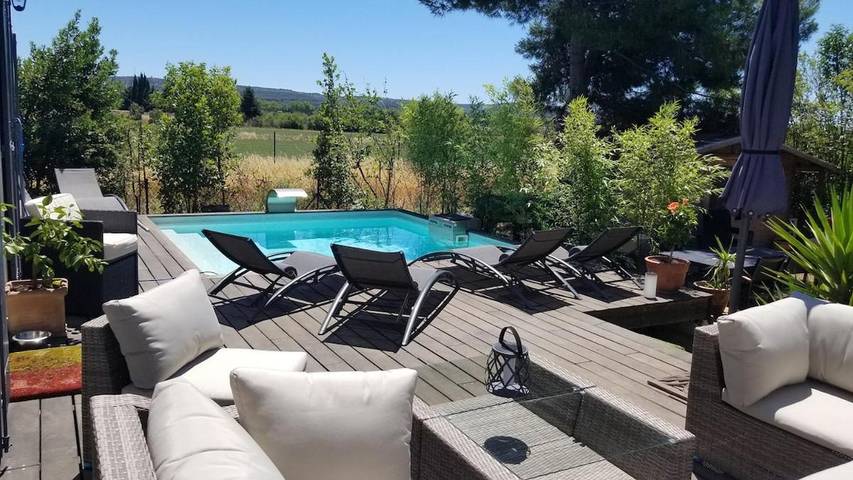 Location de vacances pour 8 personnes, avec piscine et terrasse à Cournonsec - 2