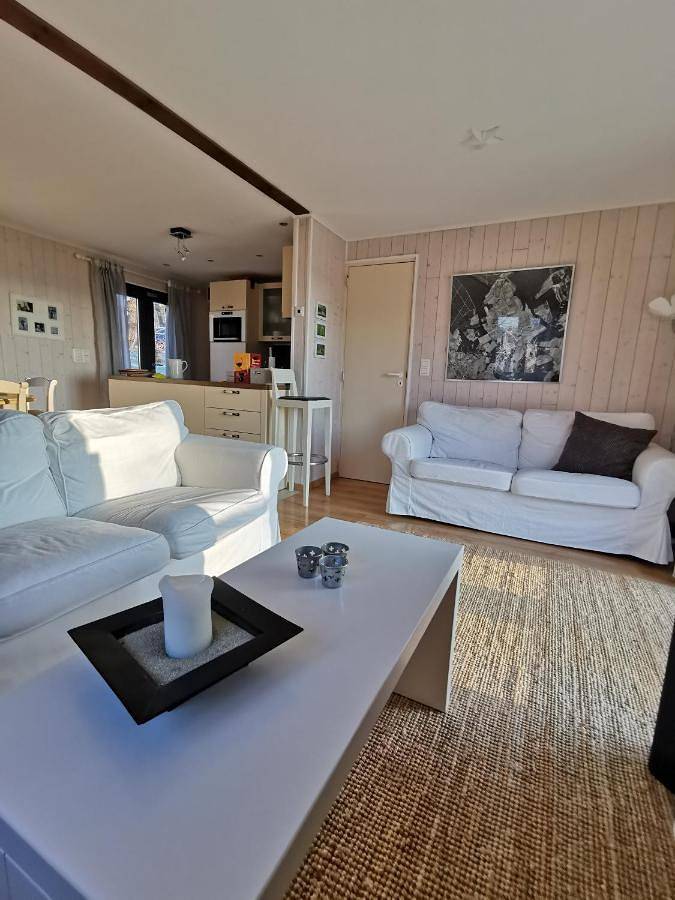 Gîte pour 4 personnes, avec vue et jardin, animaux acceptés dans Longfaye - 2