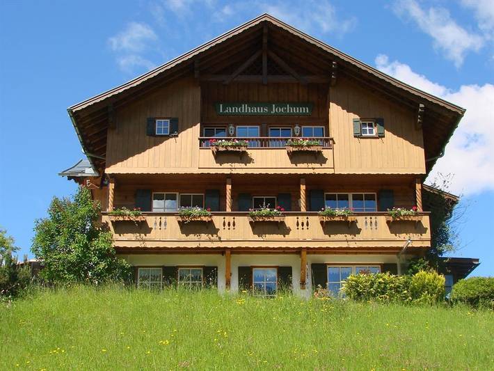 Ferienwohnung für 2 Personen, mit Balkon im Kleinwalsertal - 2