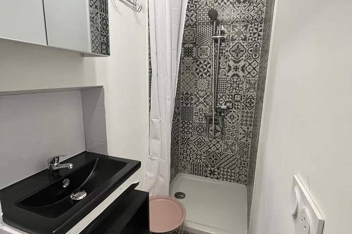 Apartamento entero, L'Optimal Aparthotel: Charming Accommodations in Brive in Brive-la-Gaillarde, Brive-la-Gaillarde region
