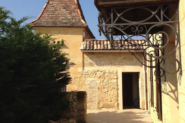 Location de vacances pour 6 personnes, avec Jacuzzi à Flaujagues
