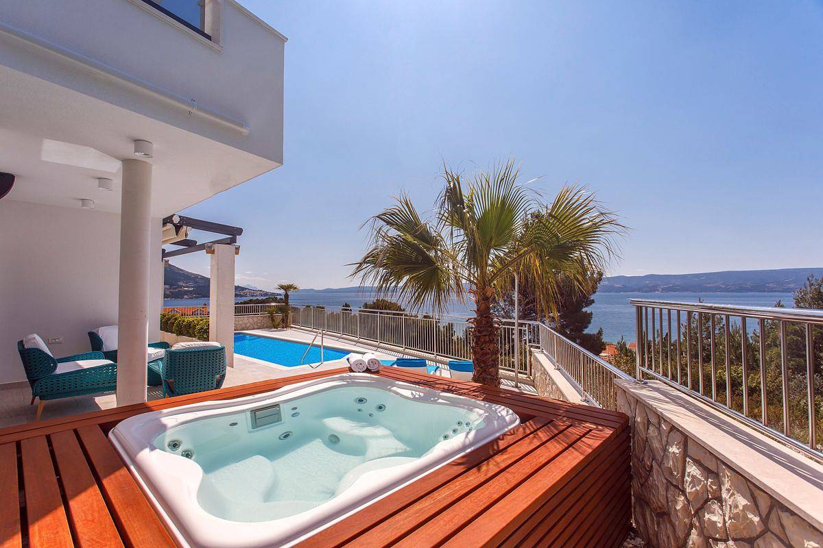 Casa vacanza a Duće a partire da 456€ a notte