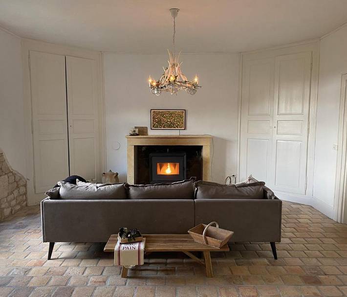 Location de vacances pour 2 personnes, avec Terrasse ainsi que Jardin et Vue à Journet