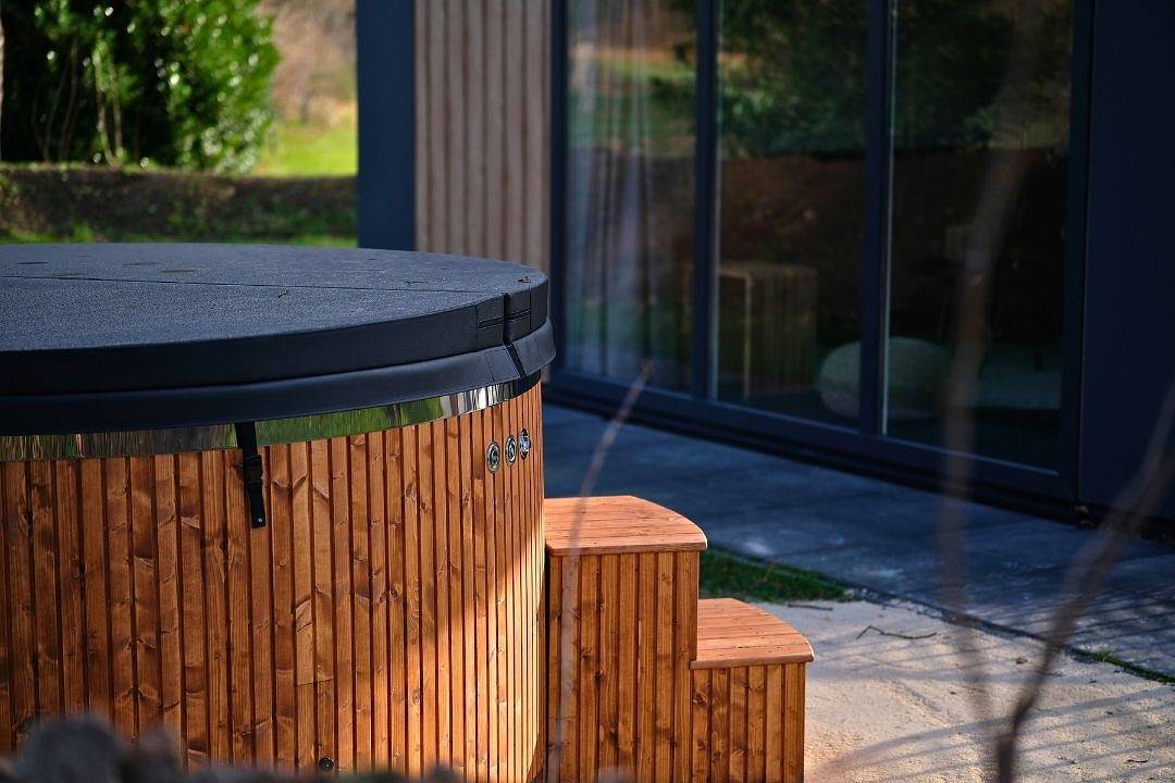 Vakantiepark de Witte Berg — Wood Cottage + hottub in Twente