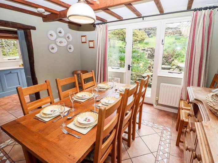 Gunpowder Cottage in Elterwater, Lake District