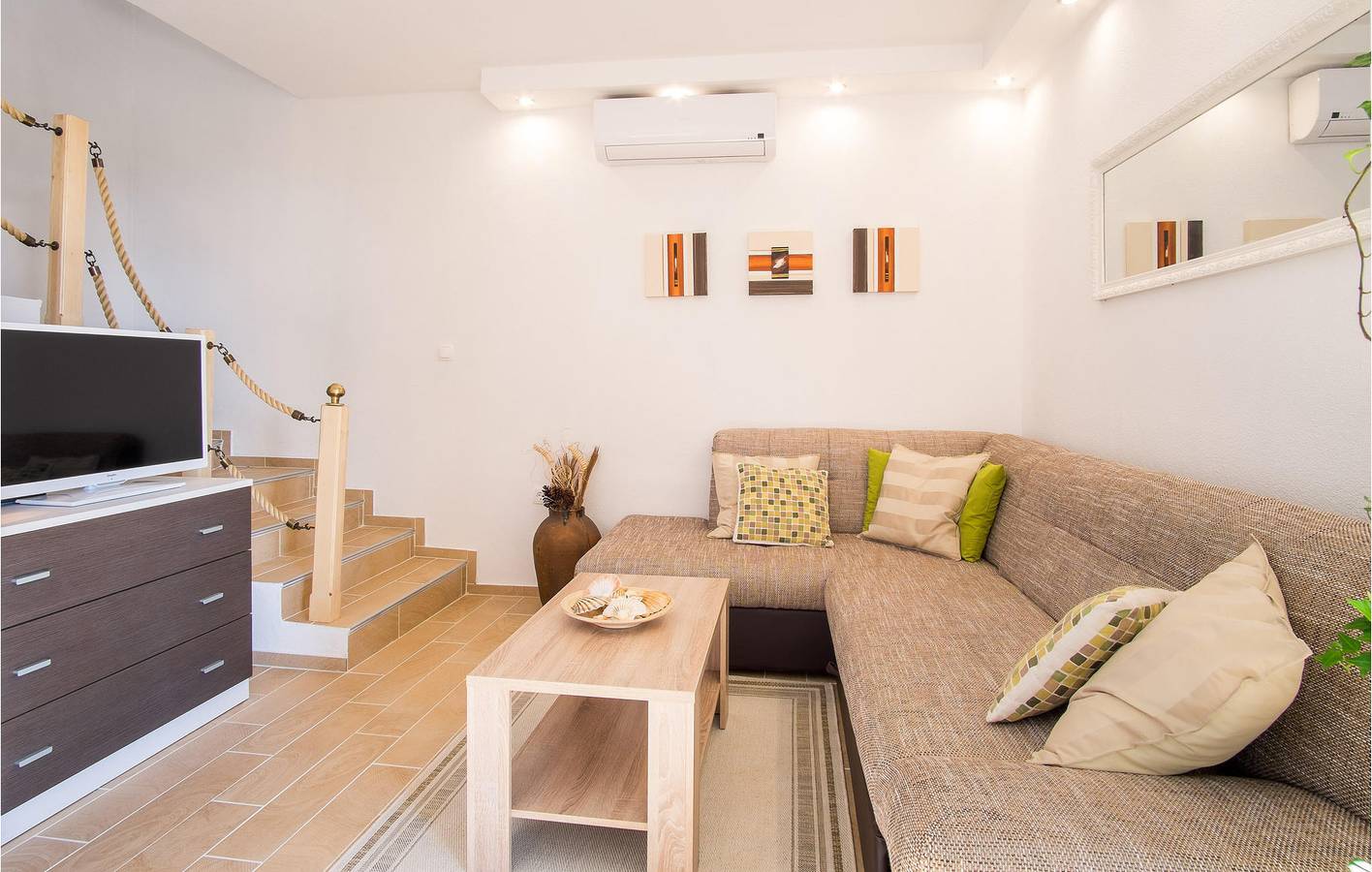 Ferienhaus für 6 Personen mit Terrasse in Sveti Vid-Miholjice, Malinska
