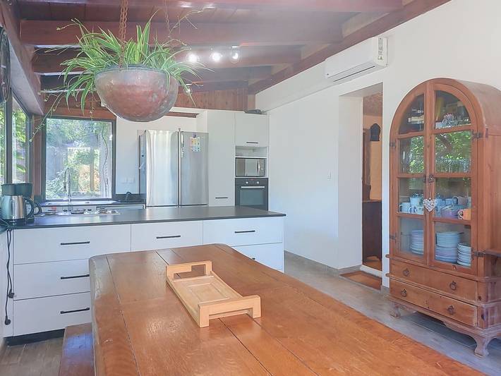 Location de vacances pour 8 personnes, avec vue ainsi que jardin et balcon à L'Île-Rousse - 4