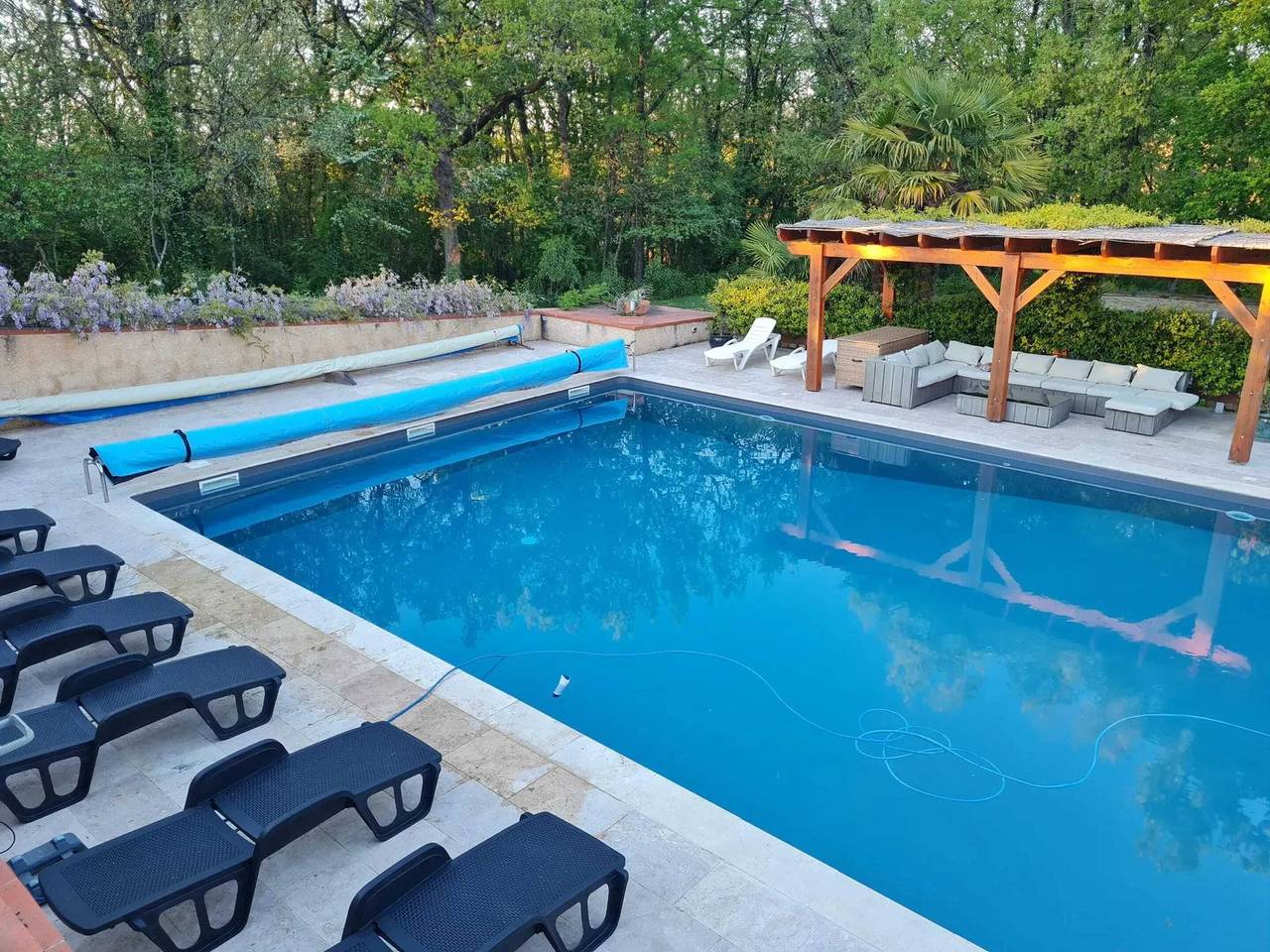 Appartement entier, Appartement spacieux avec piscine partagée à Maurens - 120 m² in Gers