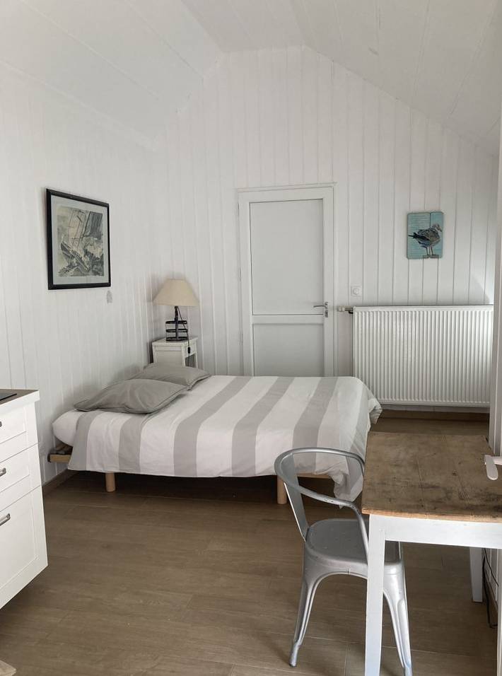Studio pour 4 personnes, avec terrasse et sauna, animaux acceptés