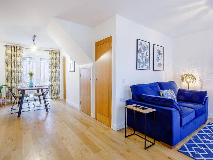 Location de vacances pour 2 personnes, avec jardin dans Ely - 2