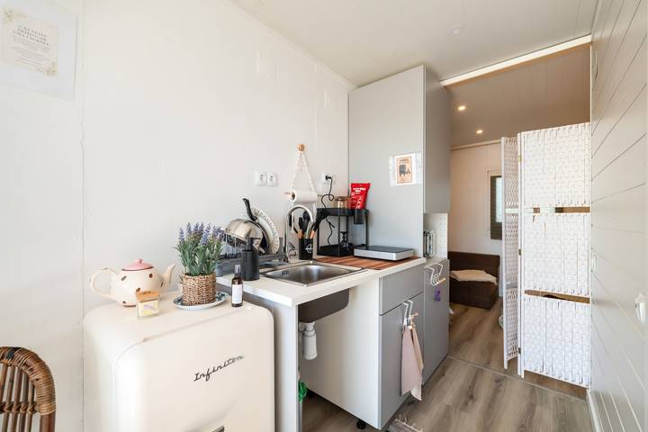 Apartamento vacacional entero, Tiny House con Piscina Compartida, Wi-Fi y Aire Acondicionado in Halbinsel von Setúbal