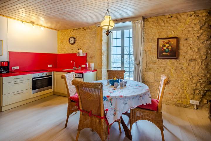 Gîte pour 4 personnes, avec piscine à Peyzac-le-Moustier - 3