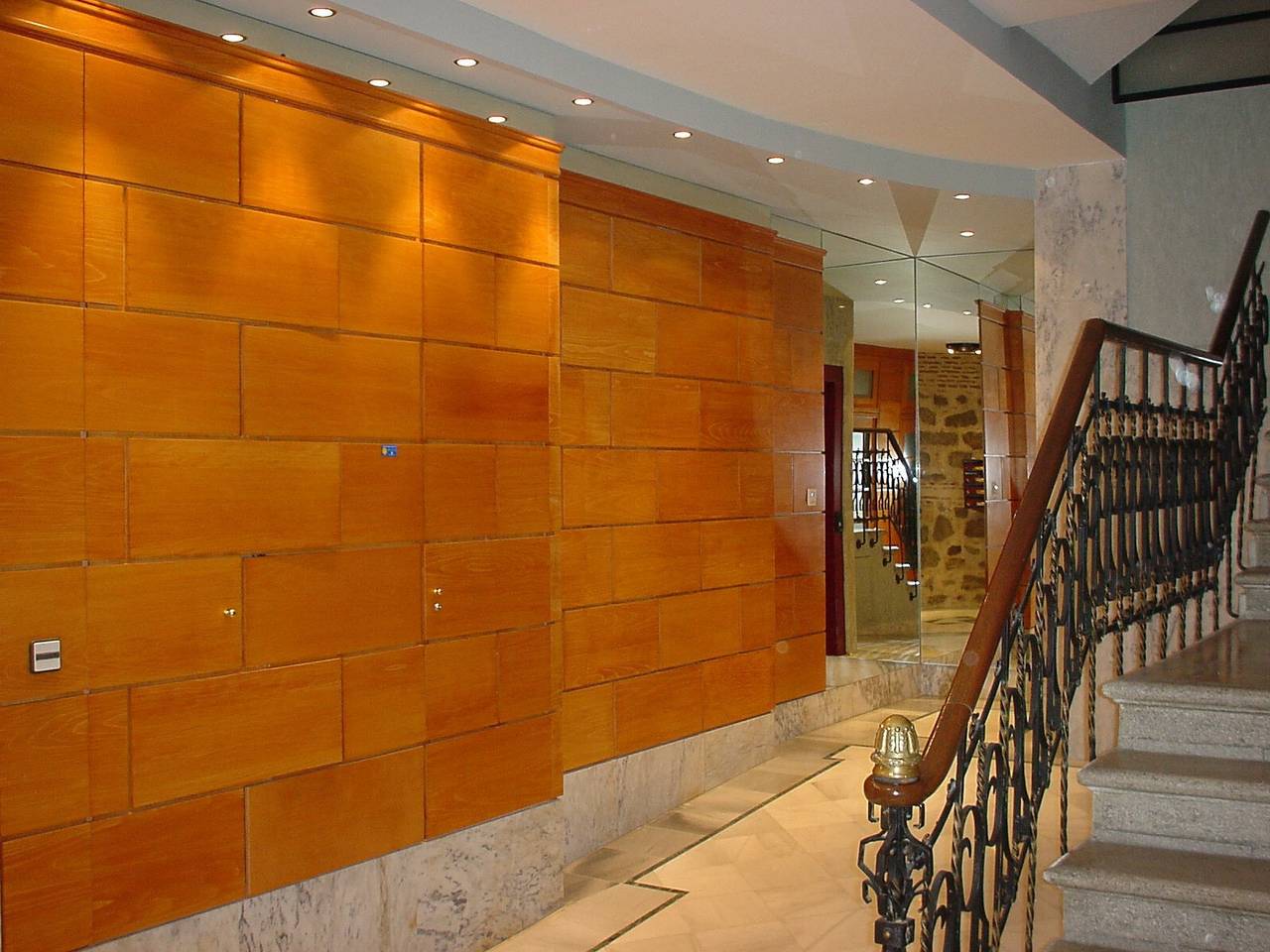 Ferienhaus 'Semidiáfano Santa Teresa' mit Balkon und Wlan im Zentrum von Ávila in Ávila, Ávila und Umgebung