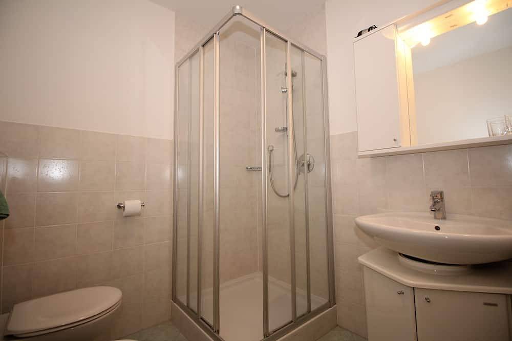 Apartamento entero, Im Winkl - \"waldblick\" / Gemütliche Ferienwohnung im 2. Obergeschoss in Dietenheim, Brunico