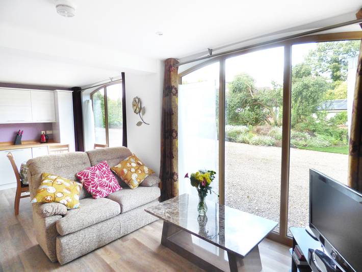 Woodland Cottage in Stafford, Staffordshire