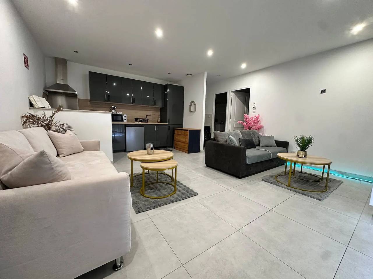 Apartamento entero, Apartamento con balcón en Freneuse - 54 m² in Freneuse, Yvelines