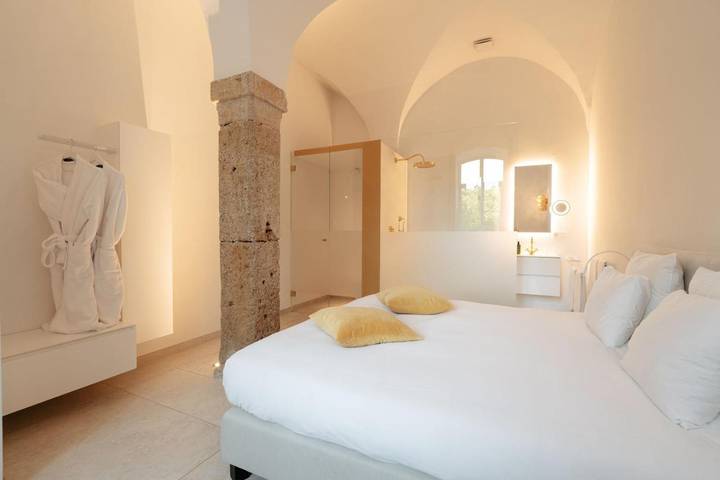 Chambre d’hôte pour 2 personnes, avec jacuzzi ainsi que sauna et jardin, animaux acceptés dans Virton