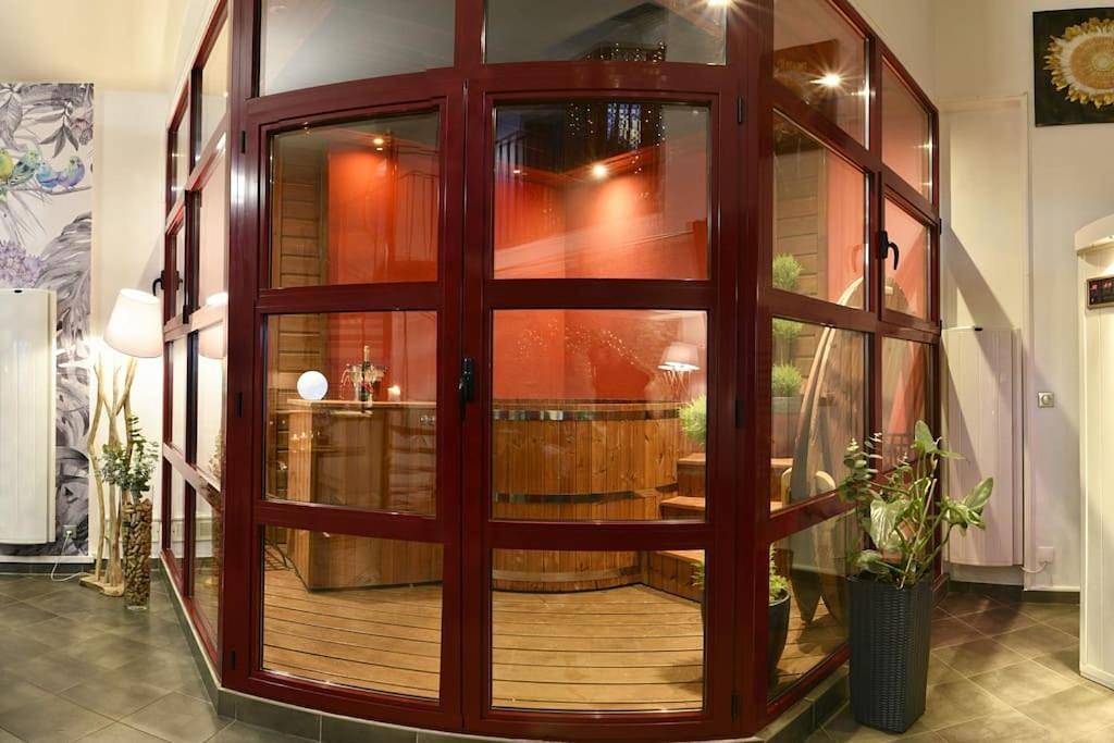 Appartement entier, One-Bedroom Apartment in Essey-lès-Nancy, Région de Nancy