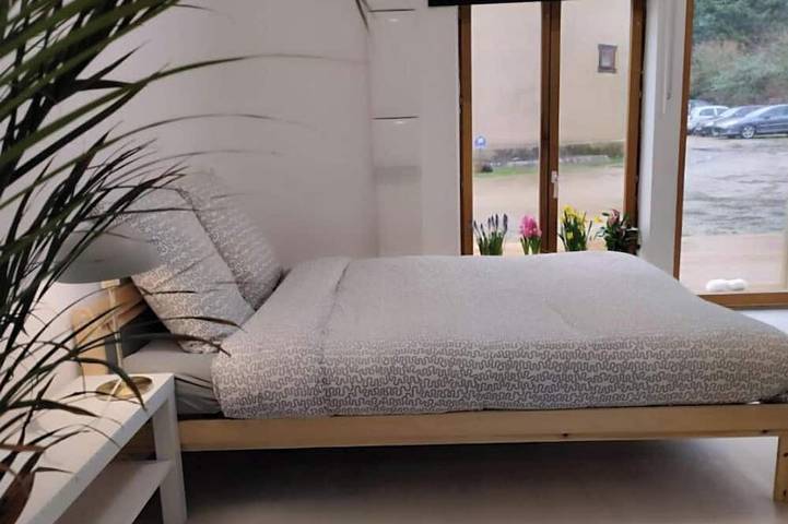 Gîte pour 3 personnes à Chavagne - 4