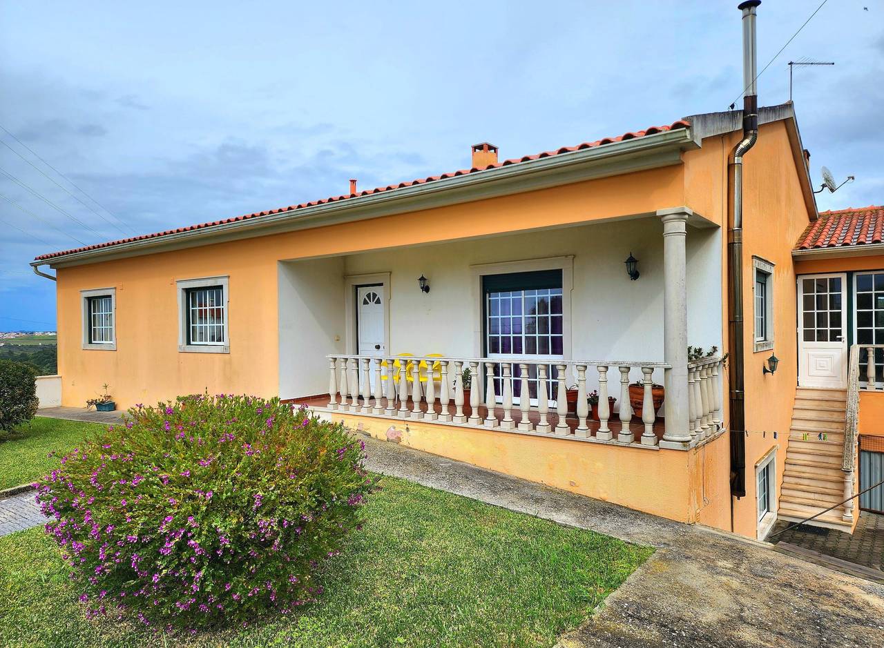 Casa Avó Judite vista Castelo Óbidos in Óbidos, Leiria District