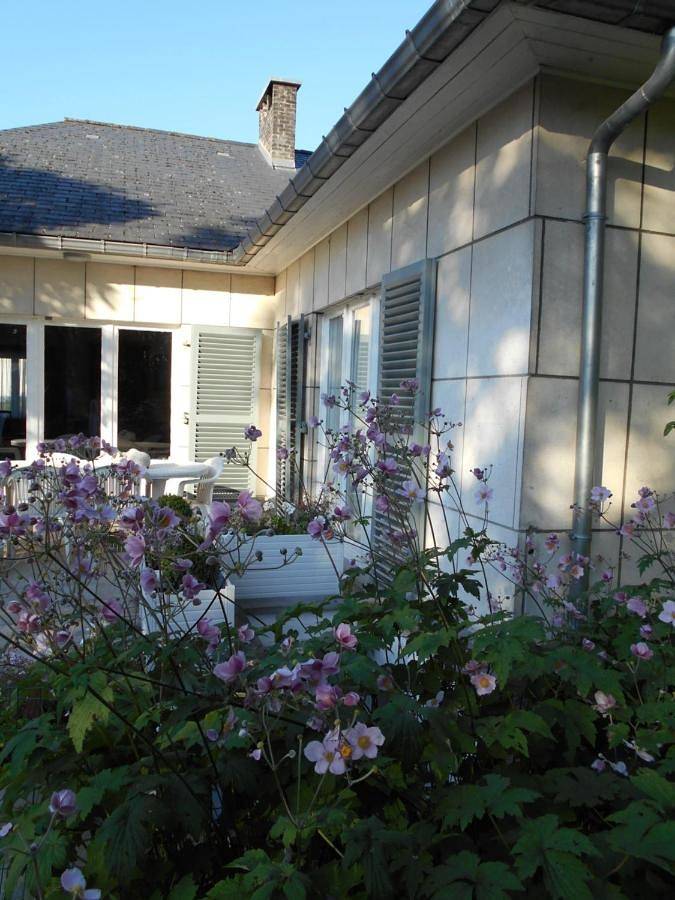 Twin Room with Private Bathroom in Waterloo, Waals-Brabant