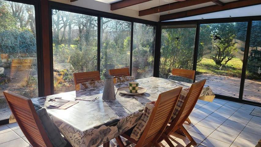 Location de vacances pour 6 personnes, avec Terrasse ainsi que Jardin et Vue à Salazac - 4