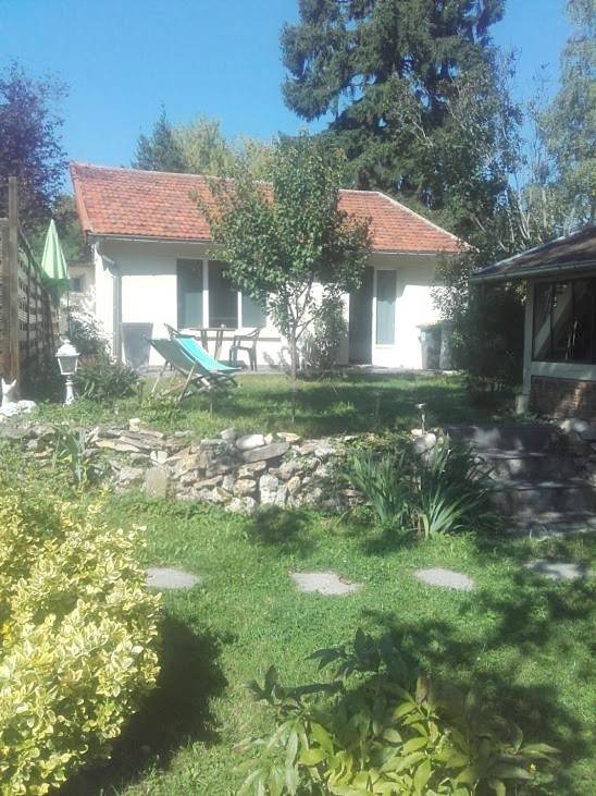 Location de vacances pour 3 personnes, avec vue et jardin à Deuil-la-Barre - 2