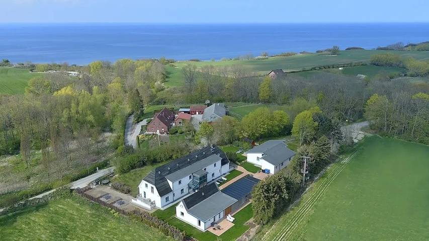 Ferienhaus für 7 Personen, mit Terrasse und Garten sowie Sauna, mit Haustier