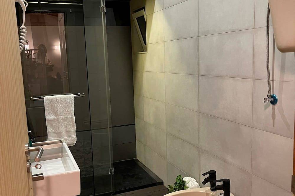 Detached House In The Center Of Vale Das Furnas in São Miguel Island, Furnas