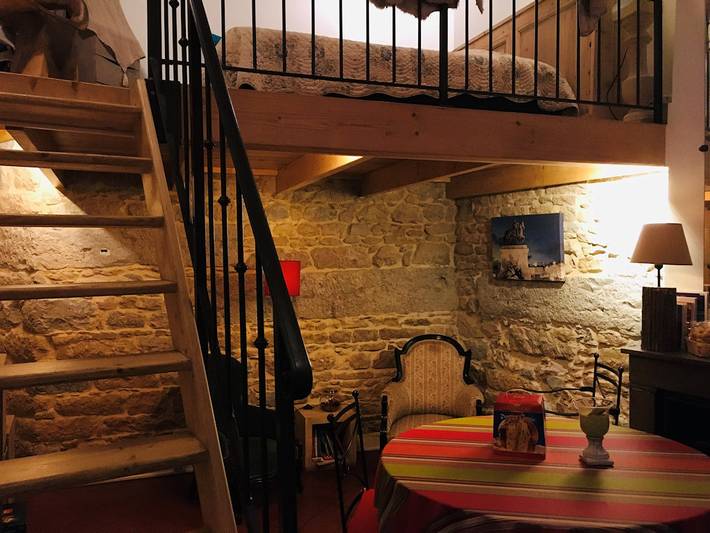 Chambre d’hôte pour 4 personnes dans Rhône - 2