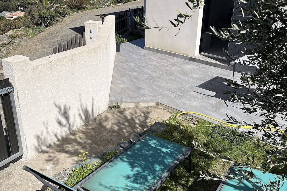 Appartement entier, Apartment 500m from the beach. Exceptional view in Sisco, Cap Corse