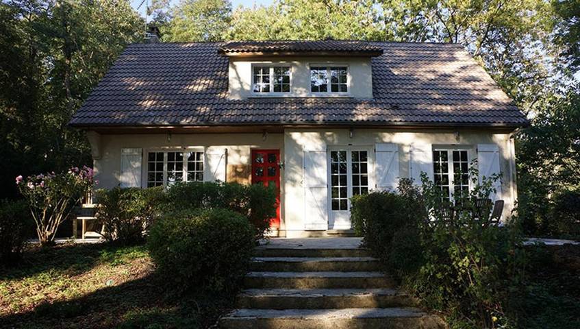 Villa pour 15 personnes, avec vue et vue sur le lac ainsi que jardin et terrasse, animaux acceptés