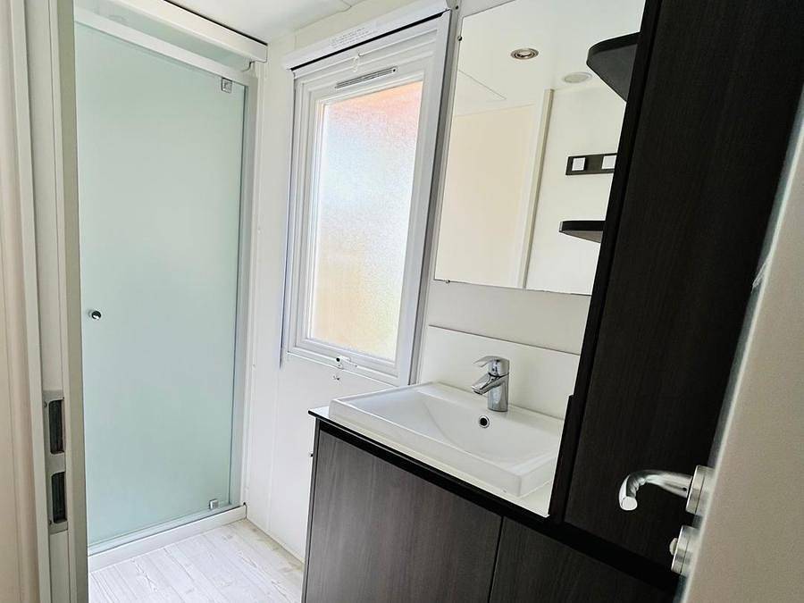 Camping La Tour de France - Mobilheim 6 personen - 3 Zimmer Premium (Klima + Plancha) in Latour-de-France, Regionaler Naturpark Corbières-Fenouillèdes