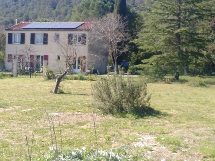 Chambre d’hôte pour 4 personnes, avec Terrasse ainsi que Jardin et Vue