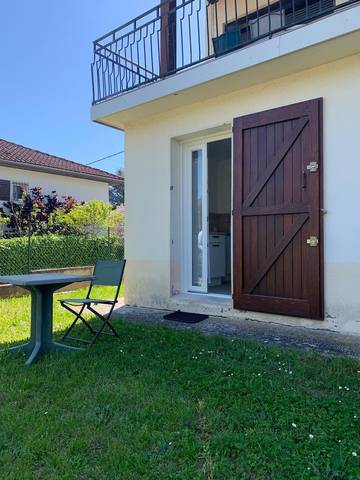 Studio pour 2 personnes, avec terrasse dans l' Aveyron