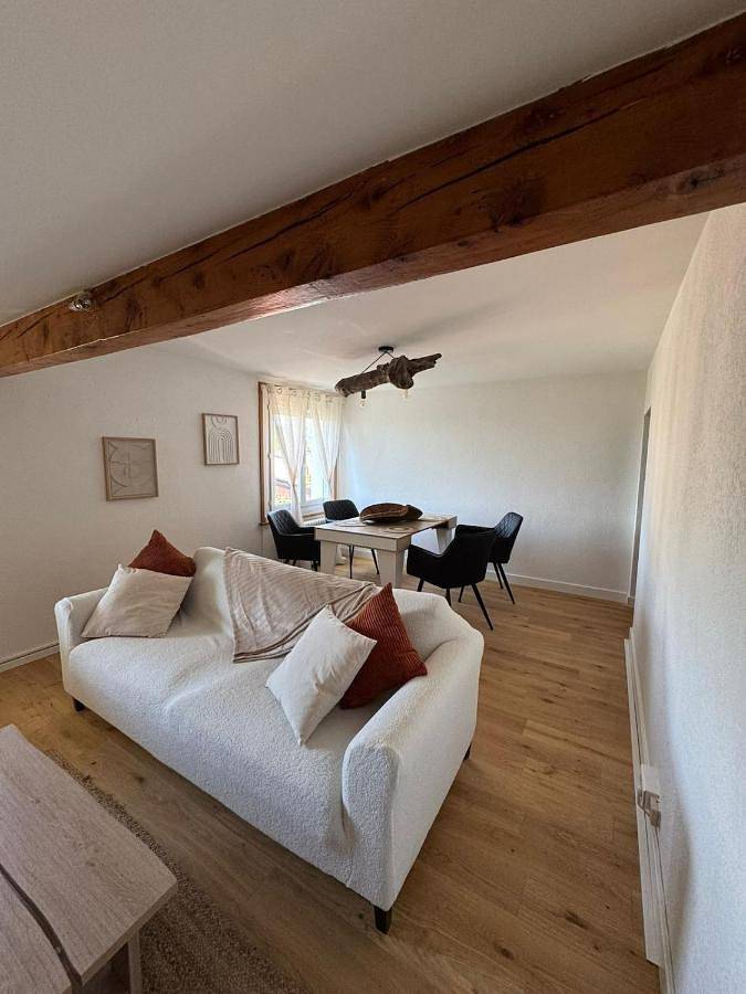 Gîte pour 4 personnes, avec Vue à Divonne-les-Bains