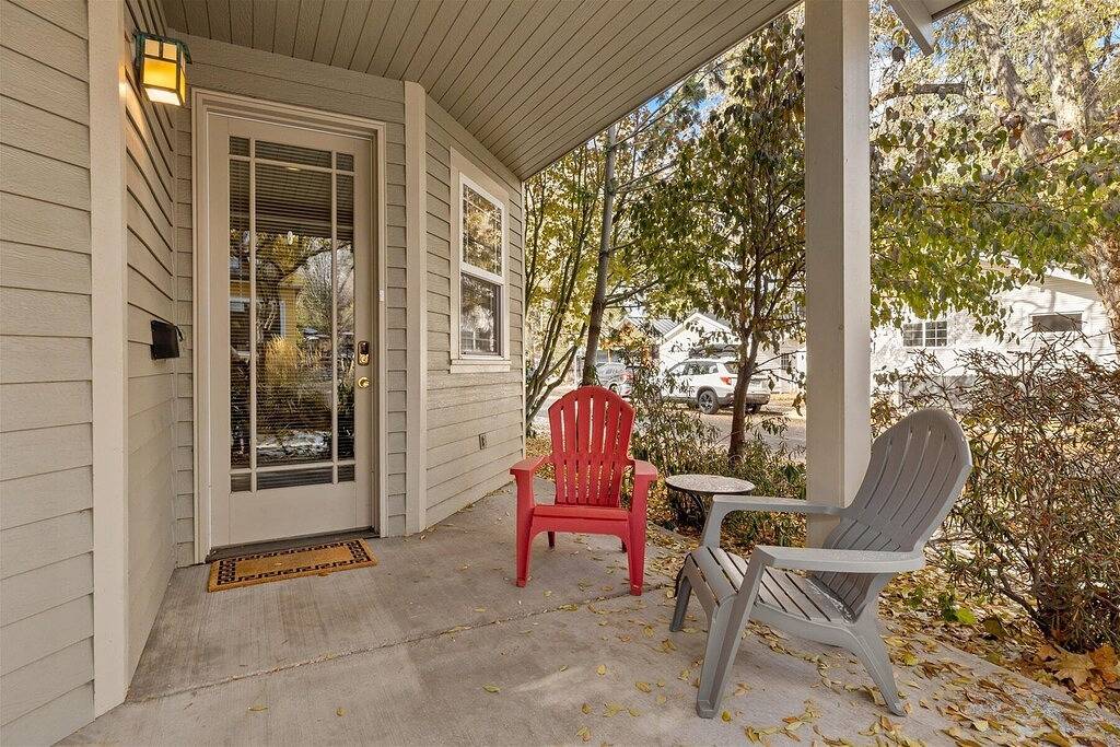 Ganze Wohnung, Nw Broadway Downtown | Old Bend neighborhood, walk everywhere! in Bend, Mt. Bachelor